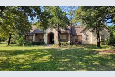 735 Sleepy Hollow Lane, Valley View, TX 76272 - Photo 2