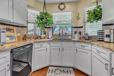 1732 Mayflower Drive, Carrollton, TX 75007 - Photo 12