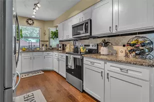 1732 Mayflower Dr, Carrollton, TX 75007 - Photo 10