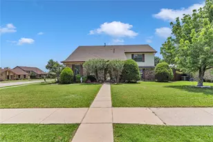 1732 Mayflower Dr, Carrollton, TX 75007 - Photo 28