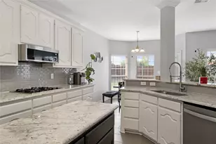 1145 Talley Ln, Frisco, TX 75033 - Photo 10