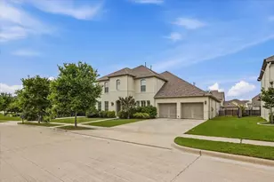 725 Rosewood Pl, Aledo, TX 76008 - Photo 2