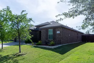 1620 Croghan Rd, Forney, TX 75126 - Photo 2