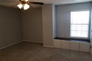 1223 Dallas Dr, Denton, TX 76205 - Photo 14