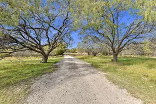 14771 Shearer Rd, Pilot Point, TX 76258 - Photo 20