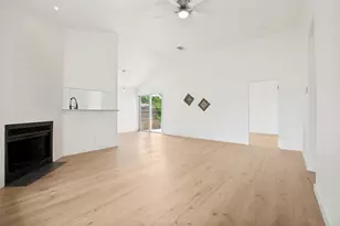 6952 Sammy, Dallas, TX 75237 - Photo 4