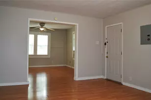 1301 Bernard St, Denton, TX 76201 - Photo 4
