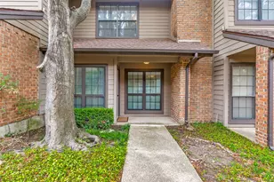 9910 Royal Ln, Dallas, TX 75231 - Photo 2