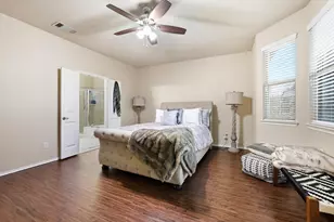 1213 Lake Worth Trl, Little Elm, TX 75068 - Photo 16