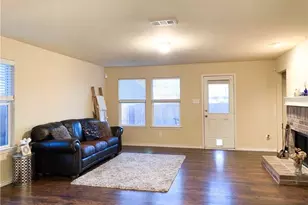 8832 Elk Creek Ln, Fort Worth, TX 76123 - Photo 6