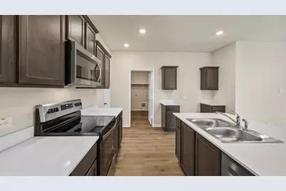 1639 Blaire Drive, Tyler, TX 75702 - Photo 2