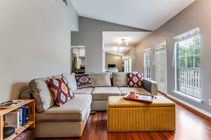 8600 Coppertowne Ln, Dallas, TX 75243 - Photo 10