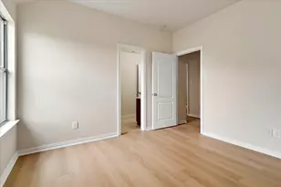 11000 Owl Creek Dr, Fort Worth, TX 76179 - Photo 20