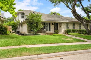 7731 La Sobrina Dr, Dallas, TX 75248 - Photo 2