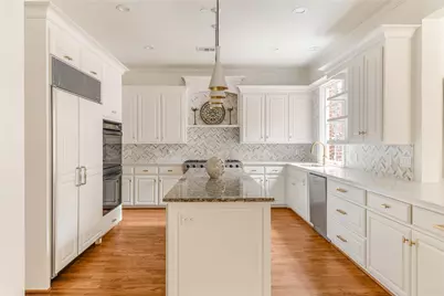 6907 Preston Glen Drive, Dallas, TX 75230 - Photo 12