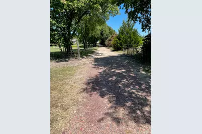 11654 Fm 2478, Celina, TX 75009 - Photo 2