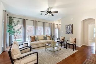 9458 Park Garden Dr, Frisco, TX 75035 - Photo 10