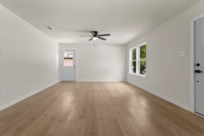 339 Avenue H, Dallas, TX 75203 - Photo 6
