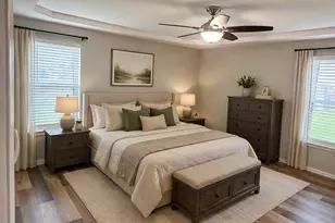 517 Signal Hill Ct S, Fort Worth, TX 76112 - Photo 6