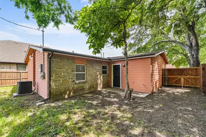 2210 El Paso Street, Grand Prairie, TX 75051 - Photo 24