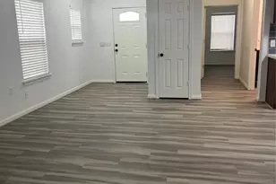 4716 Joseph Wiley St, Dallas, TX 75210 - Photo 8