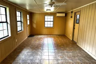 484 S 1st Ave, Stephenville, TX 76401 - Photo 18