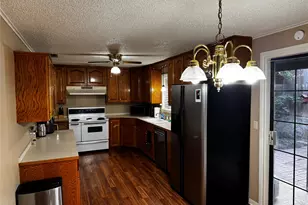 484 S 1st Ave, Stephenville, TX 76401 - Photo 8