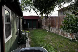 484 S 1st Ave, Stephenville, TX 76401 - Photo 30