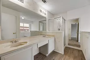 2871 Red Oak Dr, Grand Prairie, TX 75052 - Photo 12