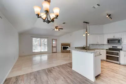 102 Canyon Court, Waxahachie, TX 75167 - Photo 10