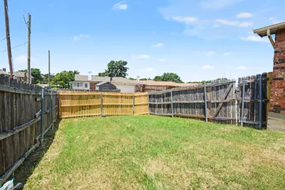 2201 Jackson Circle, Carrollton, TX 75006 - Photo 30