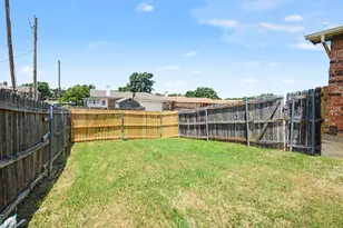 2201 Jackson Cir, Carrollton, TX 75006 - Photo 30
