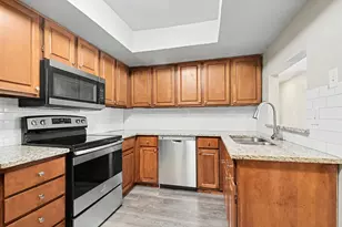 2201 Jackson Cir, Carrollton, TX 75006 - Photo 10