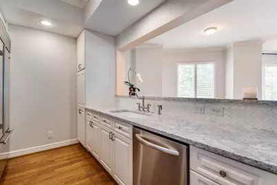 3401 Lee Parkway #508, Dallas, TX 75219 - Photo 6