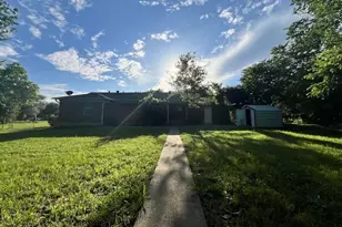 327 S 4th St, Wylie, TX 75098 - Photo 24