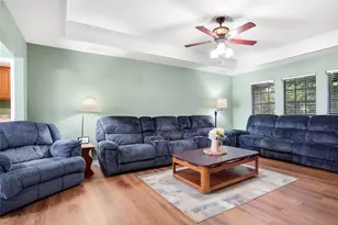 109 Sanchez Creek Ct, Weatherford, TX 76088 - Photo 8