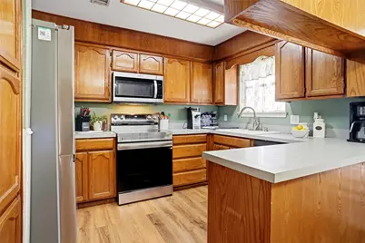 109 Sanchez Creek Court, Weatherford, TX 76088 - Photo 10