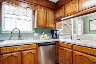 109 Sanchez Creek Ct, Weatherford, TX 76088 - Photo 8