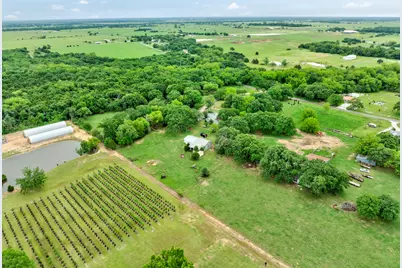 511 Old Center Church Road, Whitesboro, TX 76273 - Photo 24