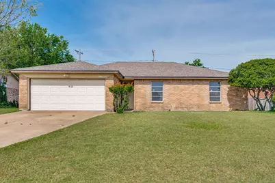 7105 Hanging Cliff Place, North Richland Hills, TX 76182 - Photo 1