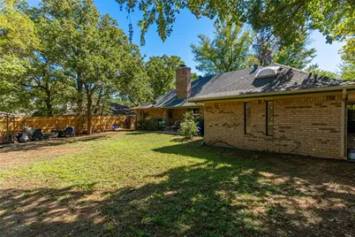 5201 Rustle Leaf Drive, Arlington, TX 76017 - Photo 36