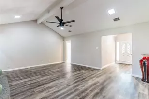 5201 Rustle Leaf Dr, Arlington, TX 76017 - Photo 24