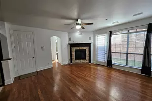 9208 Dillon Trail, Irving, TX 75063 - Photo 8