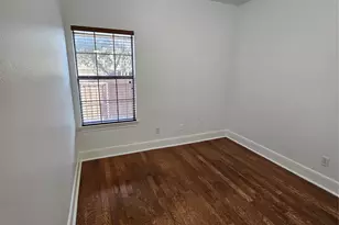 9208 Dillon Trail, Irving, TX 75063 - Photo 14