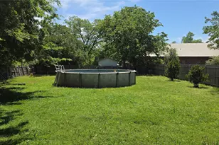 1407 Bonham St, Commerce, TX 75428 - Photo 16