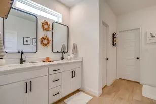2217 Forest Hill Ln, Granbury, TX 76048 - Photo 22