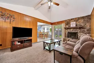 6320 Melinda Dr, Watauga, TX 76148 - Photo 20