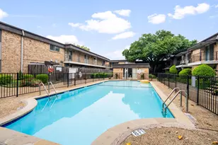 10220 Regal Oaks Dr, Dallas, TX 75230 - Photo 12