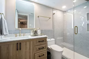 10220 Regal Oaks Dr, Dallas, TX 75230 - Photo 2