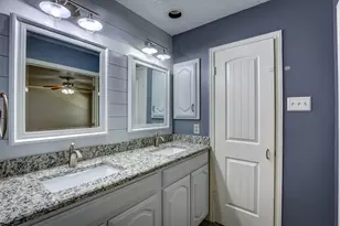 1642 Belltower Dr, Lewisville, TX 75067 - Photo 38